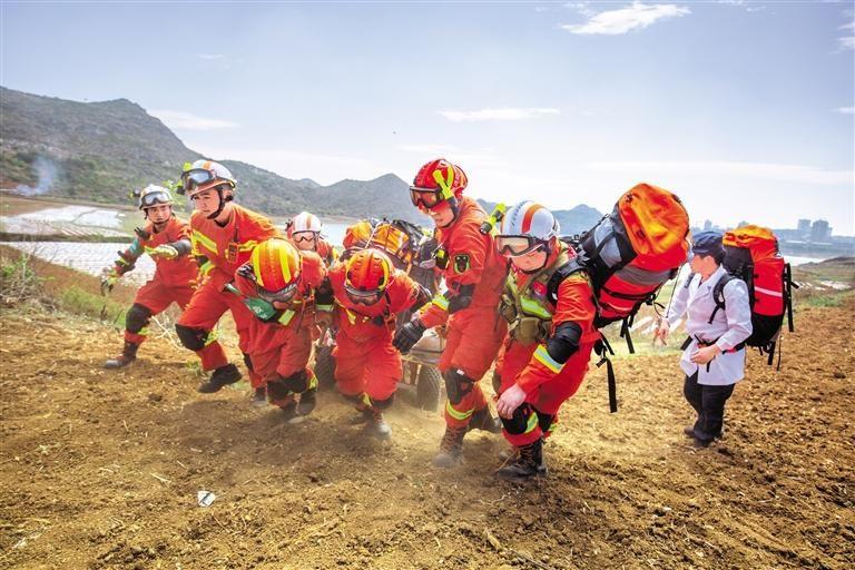 贵州省举行地震应急救援综合演练